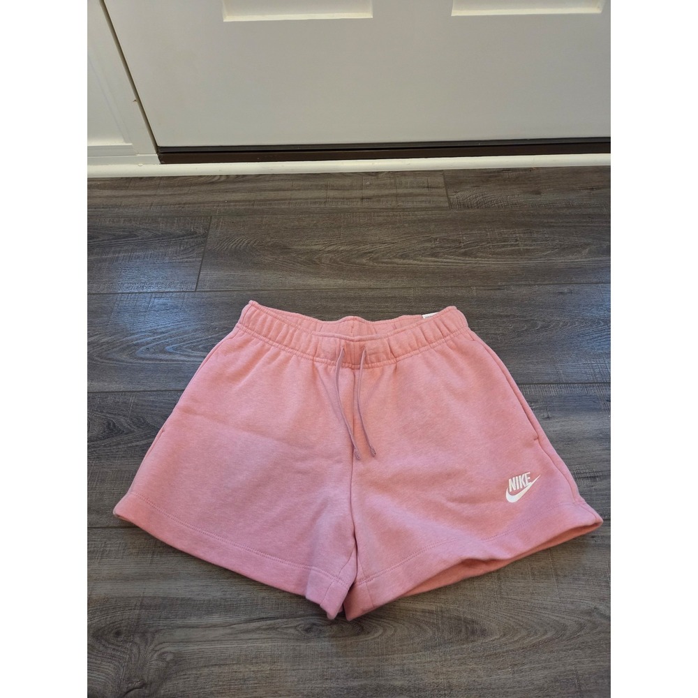 Women's nike‎ shorts size small